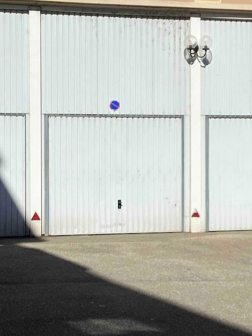 Spacieux T2 Cosy En Face De La Gare Avec Garage ! Belfort Eksteriør billede